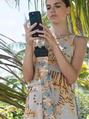 Las Surenas Linen Tigers on Khaki Tank - XL - NWT in Original Packaging